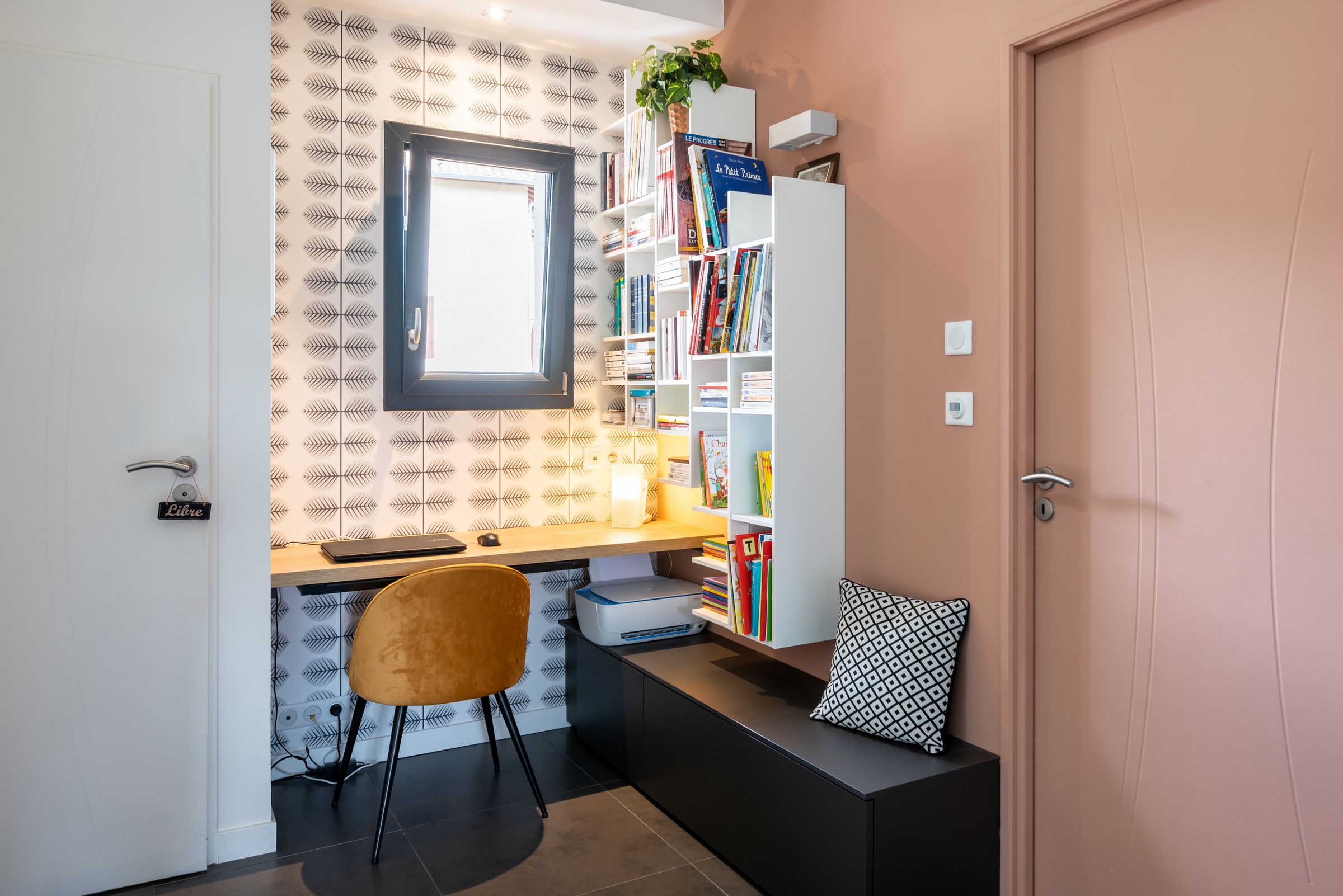 aprilmoonhome renovation mobiliersurmesure meubletv chemineedesign bureausurmesure decoration 7