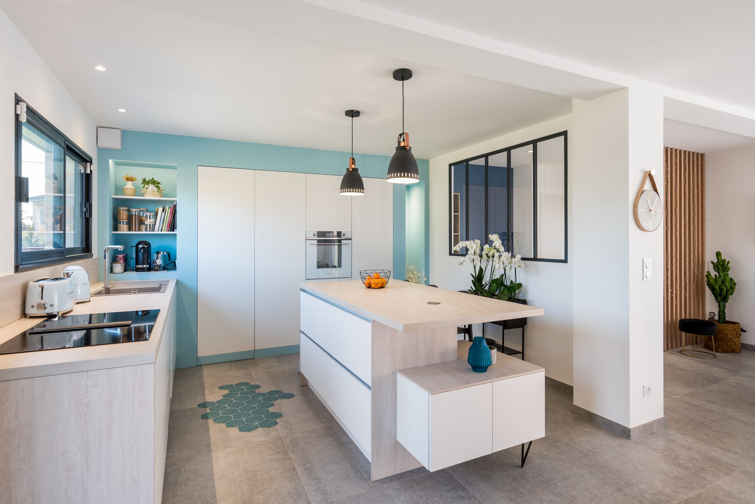 conception de cuisine sur mesure de qualite dans ouest lyonnais par annie mazuy et april moon home edition