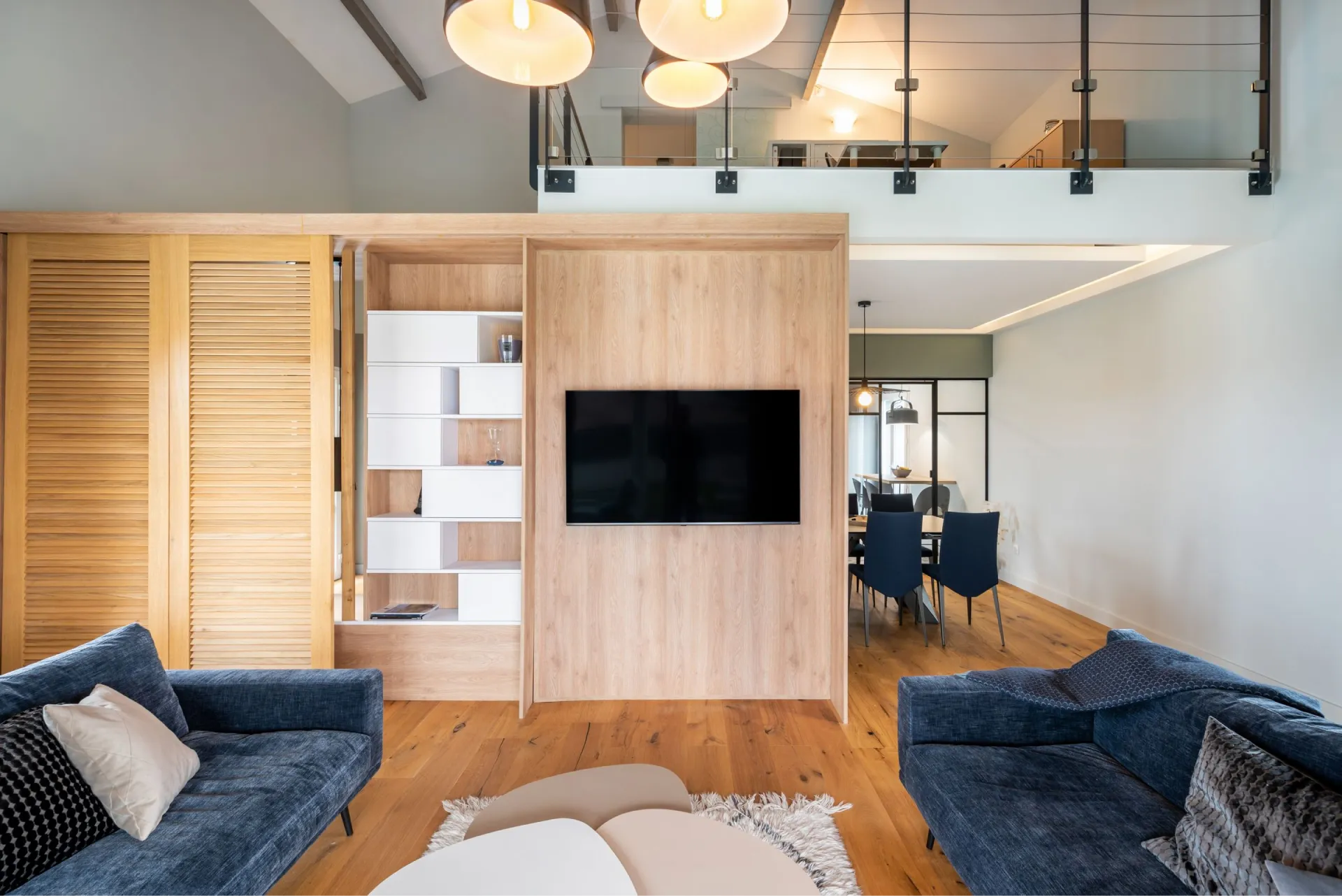 meuble-tv-sur-mesure-claustra-ouvert-april-moon-architecte-interieur-lyon